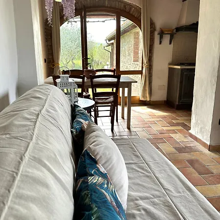 Residence Lucignano Country house *